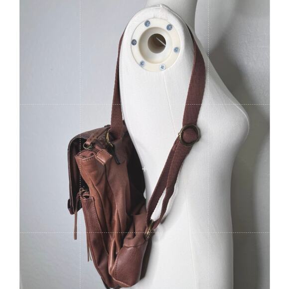 The Sak Ventura Backpack in Leather Adjustable Convertible Strap Tobacco Floral - Picture 2 of 6